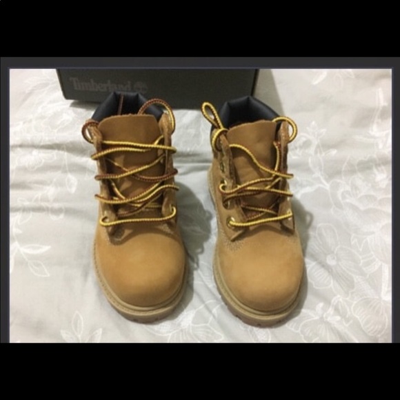 Toddler wheat timberlands - Picture 3 of 4